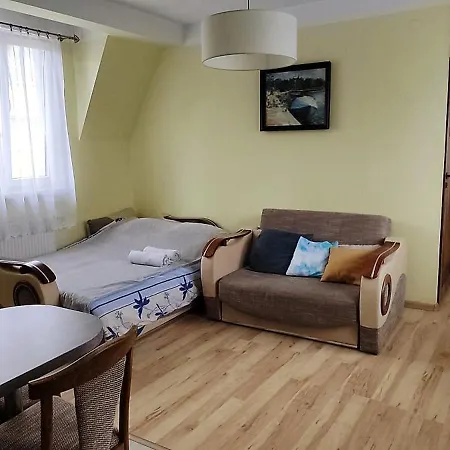 W Podkowie Apartman Mrzeżyno